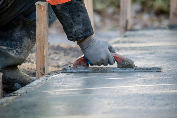 Best Concrete Contractor Near Me  in Lincoln, ID